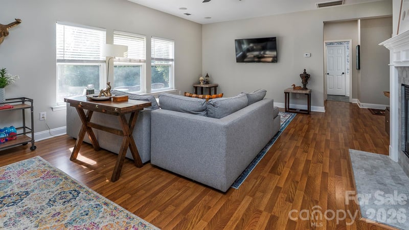6934 Evanton Loch Rd, Charlotte, NC 28278