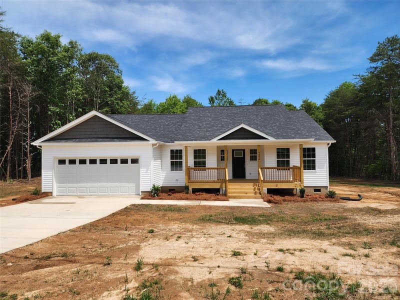 5405 Springs Rd #3, Conover, NC 28613