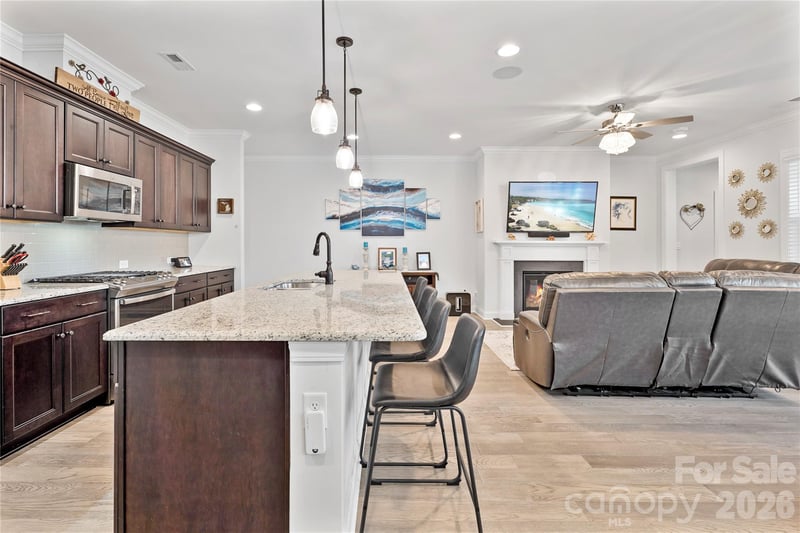 445 Bowline Dr, Denver, NC 28037