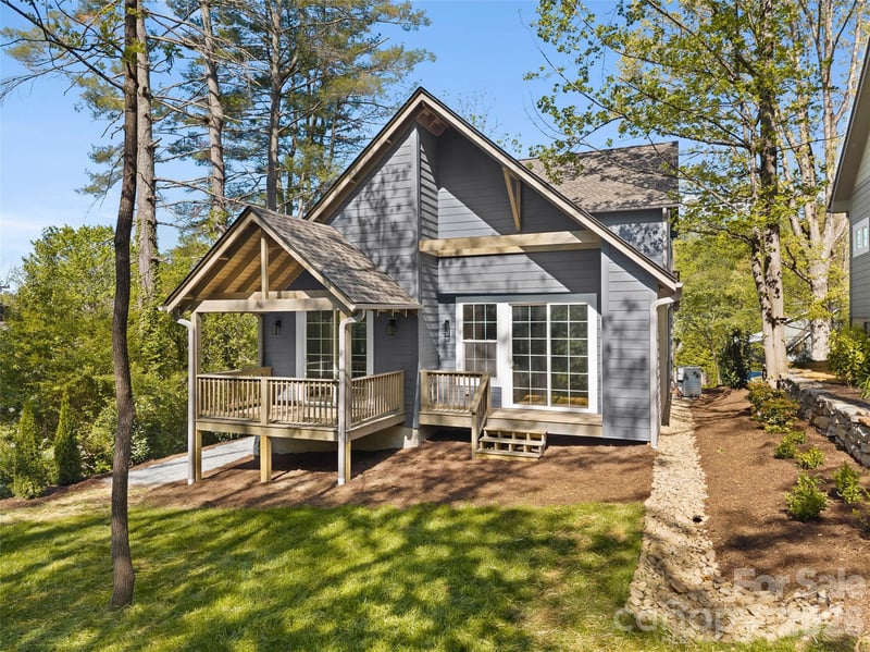 551 Fisher Rd, Brevard, NC 28712