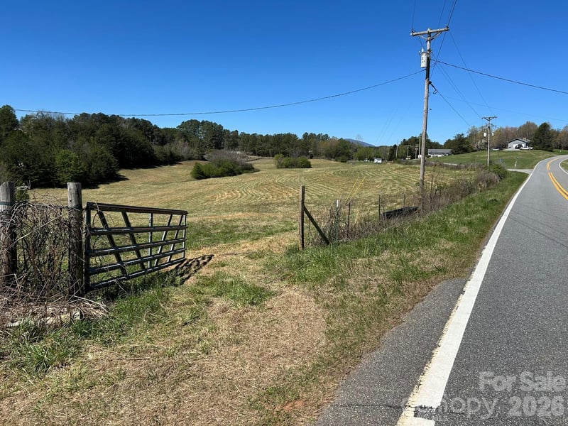 Pea Ridge Rd, Mill Spring, NC 28756