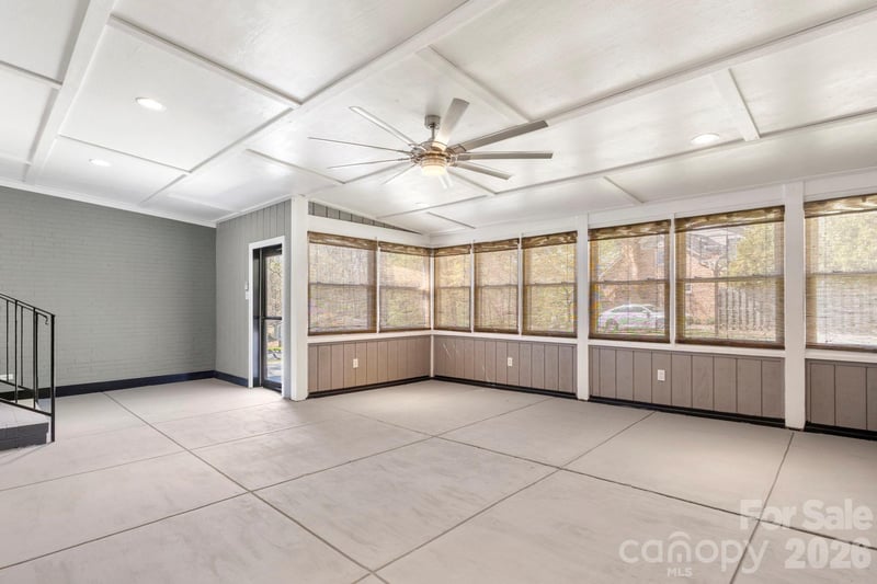 6116 Old Providence Rd, Charlotte, NC 28226
