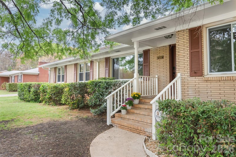 7537 Monroe Rd, Charlotte, NC 28212
