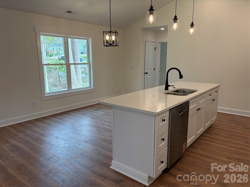 5033 Macon St, Kannapolis, NC 28081