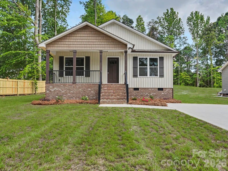 5033 Macon St, Kannapolis, NC 28081