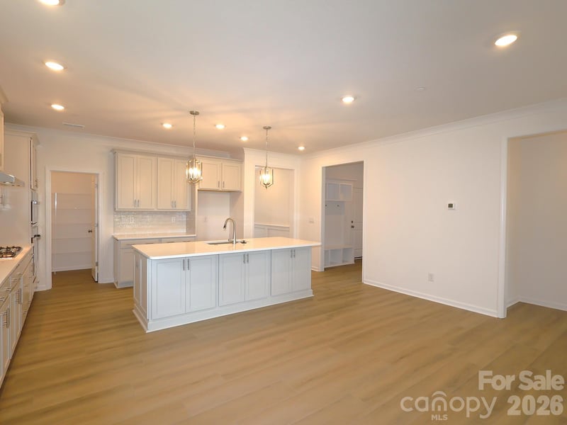634 Downshire Rd, Concord, NC 28027