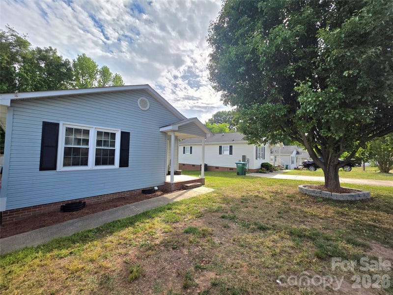 220 Alabama Ave, Bessemer City, NC 28016