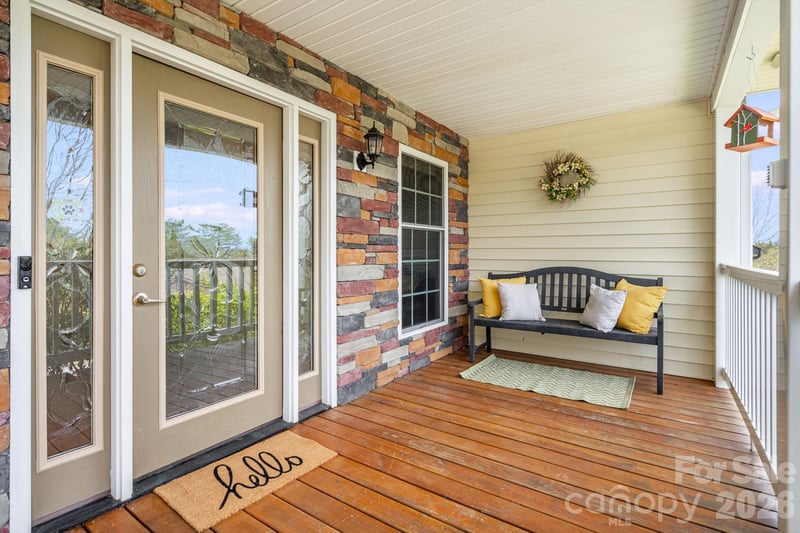 17 Moss Pink Pl, Asheville, NC 28806