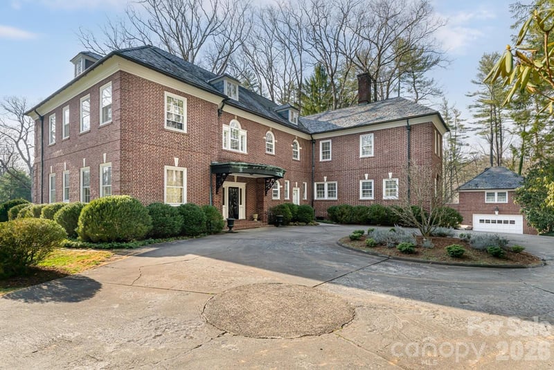 407 Vanderbilt Rd, Asheville, NC 28803