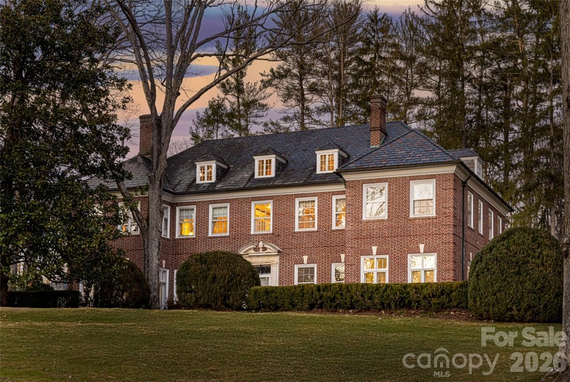 407 Vanderbilt Rd, Asheville, NC 28803