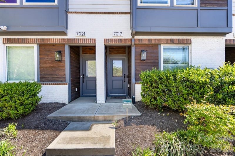 7017 Loso Commons Way, Charlotte, NC 28217