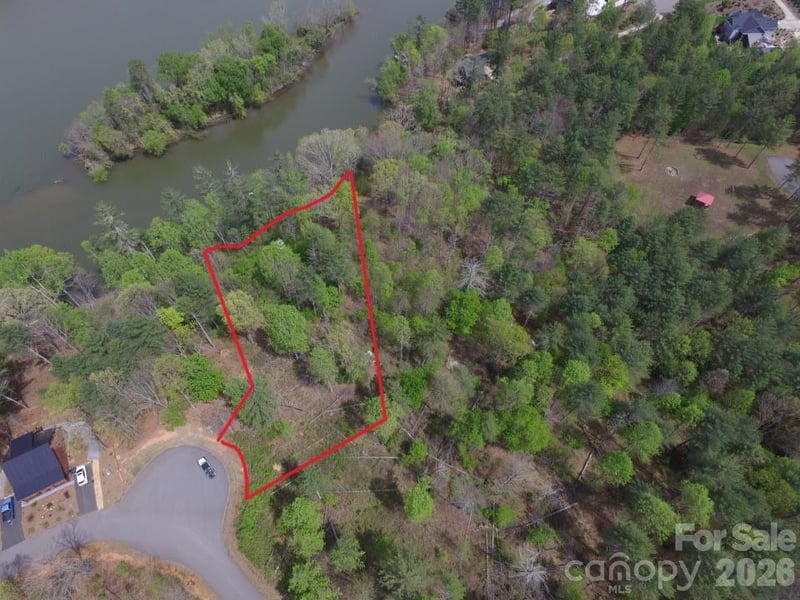 3202 Bear Paw Ave #34, Valdese, NC 28690