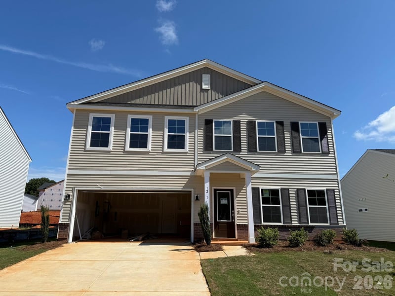 1231 Bansal Dr, Charlotte, NC 28215