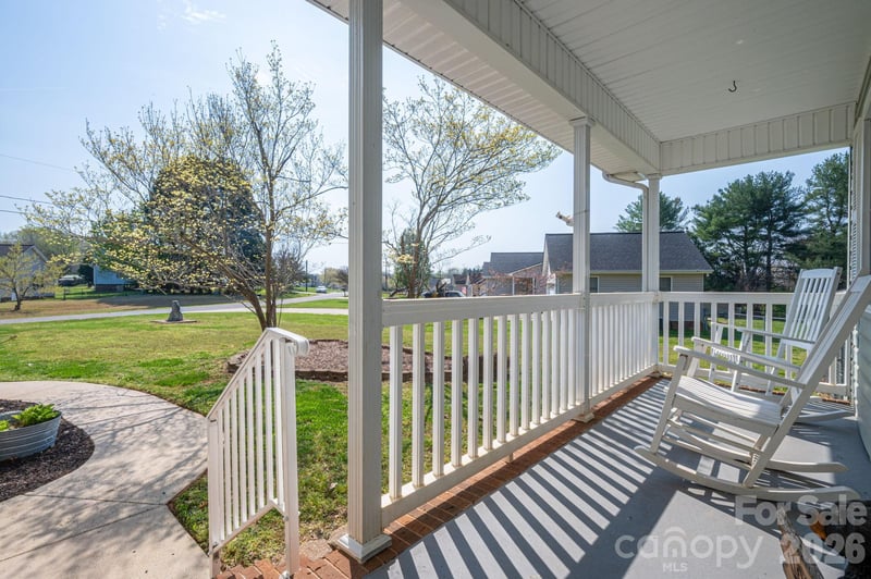 4503 Briarcreek Rd, Maiden, NC 28650