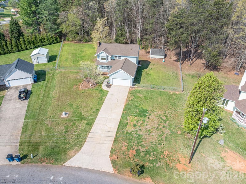 4503 Briarcreek Rd, Maiden, NC 28650