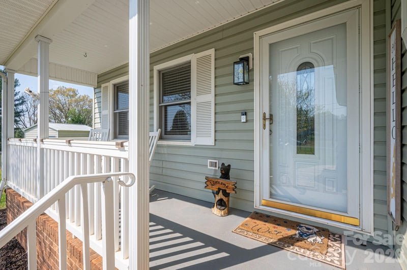 4503 Briarcreek Rd, Maiden, NC 28650
