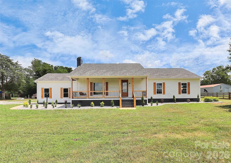 5008 Steele Village Rd, Rock Hill, SC 29730