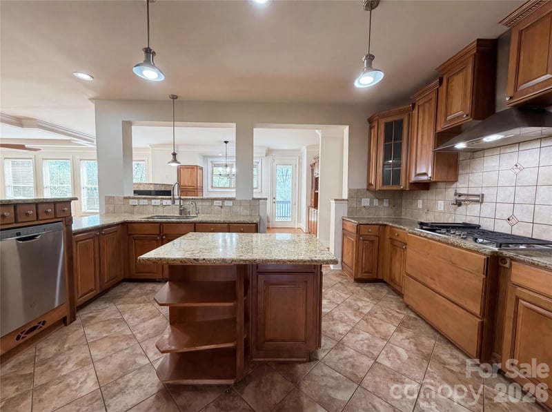 2016 Rocky Stream Rd, York, SC 29745