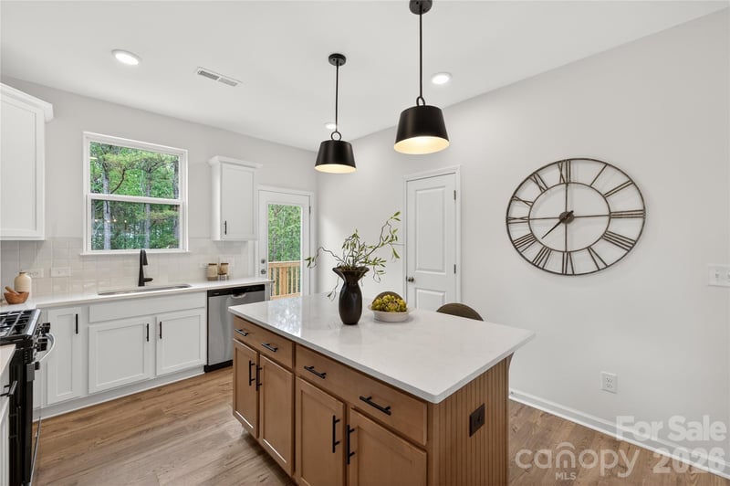 10345 Lakeshore Dr #84, Lancaster, SC 29720