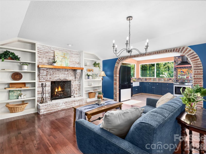 29 Tillman Rd, Lake Junaluska, NC 28745