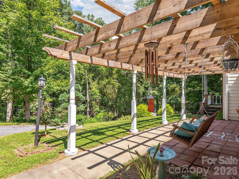 29 Tillman Rd, Lake Junaluska, NC 28745