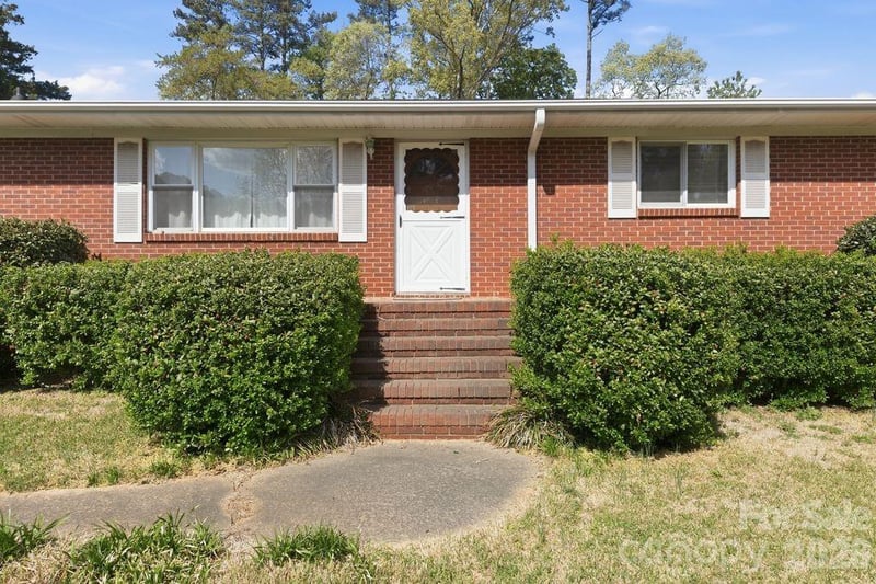 4108 Terry Ter, Matthews, NC 28105