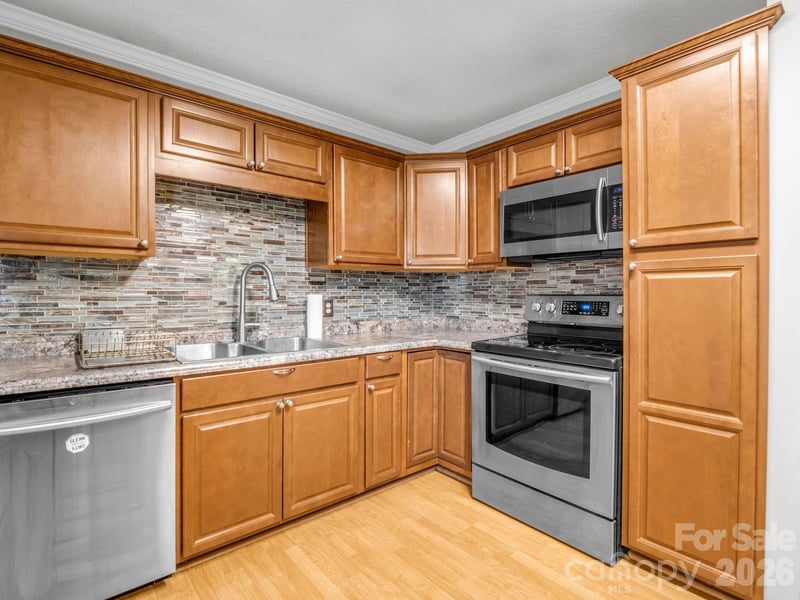 913 Webb Rd, Ellenboro, NC 28040