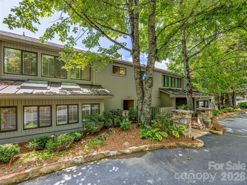 24 Toxaway Shores Rd #20, Lake Toxaway, NC 28747