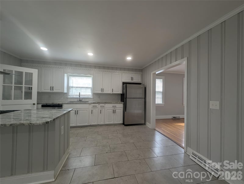 505 Williams St, Lake City, SC 29560