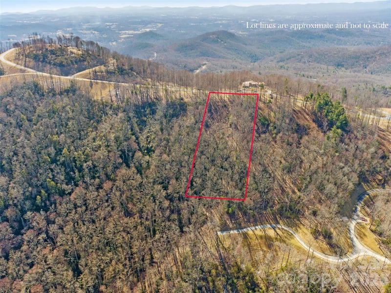 East Garden Trl #16, Hendersonville, NC 28792