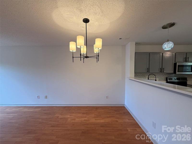 144 Mangum Cir, Mooresville, NC 28117