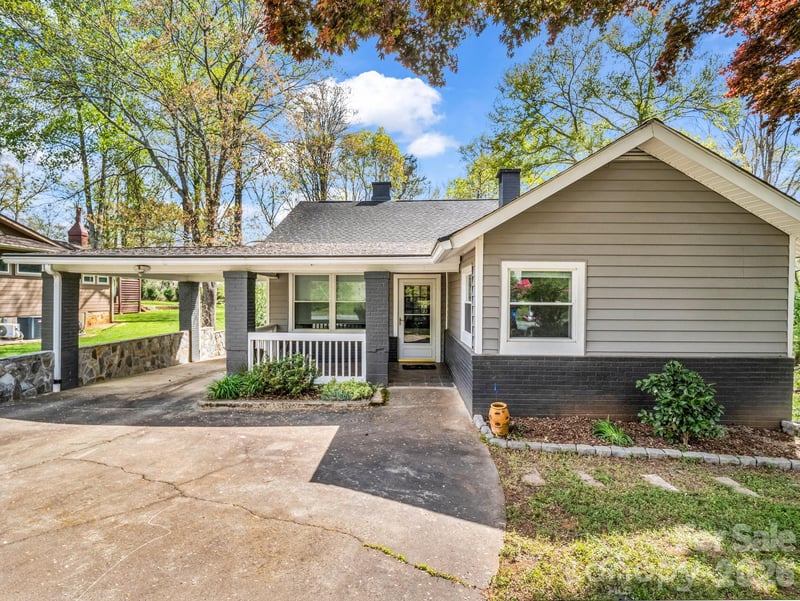 147 Carnegie Rd, Rutherfordton, NC 28139