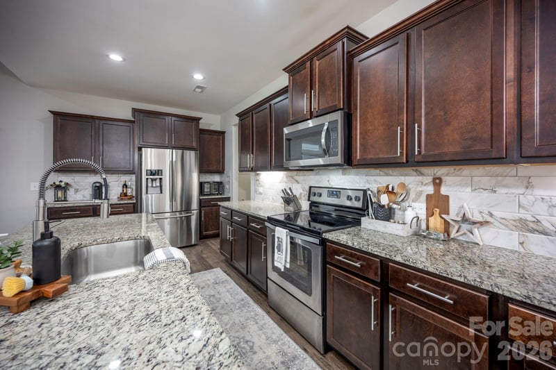 112 Jana Dr, Statesville, NC 28677
