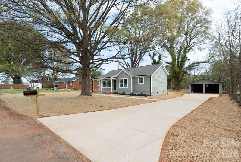 122 Morrison Flats Rd, Statesville, NC 28625