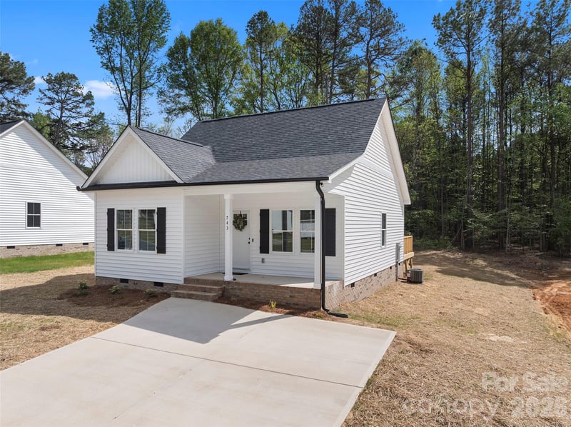 743 Jack St, Kannapolis, NC 28081