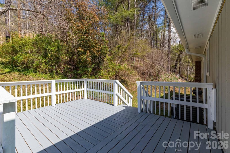 4755 Us 23 Hw, Mars Hill, NC 28754