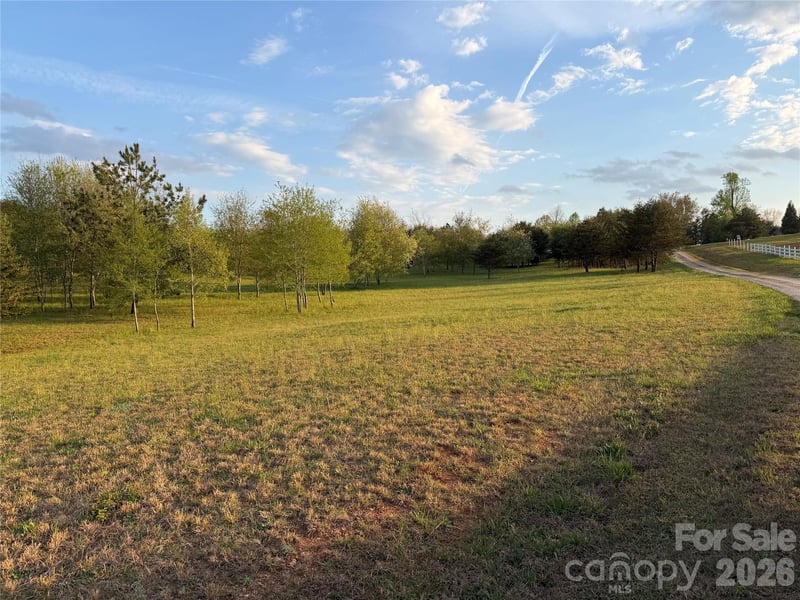 201 Blue Mountain Ln #1, Tryon, NC 28782
