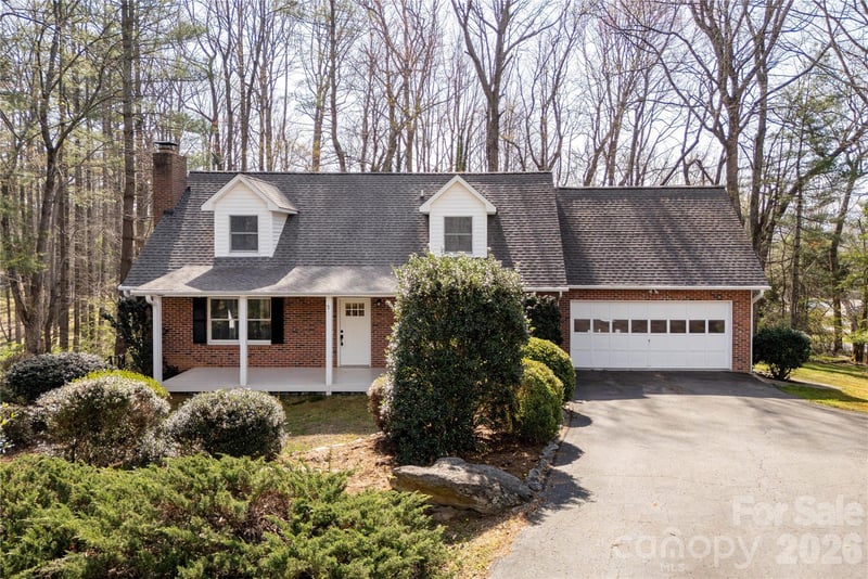 9 Justin Dr, Etowah, NC 28729