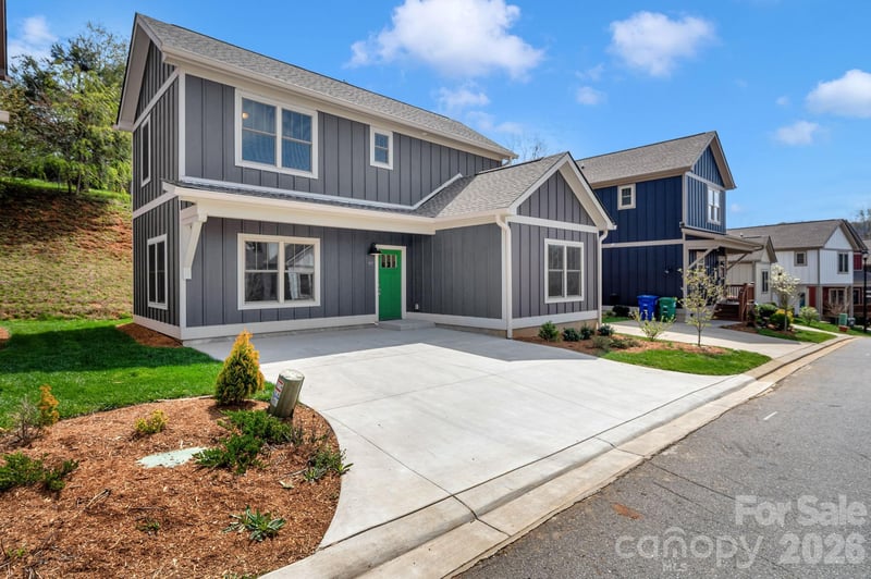 92 Wheeler Rd, Weaverville, NC 28787