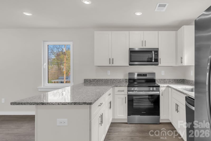 515 Wagner St, Statesville, NC 28677