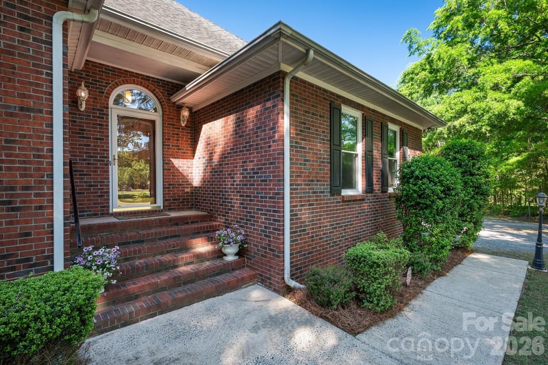 400 Arminius Ct, Monroe, NC 28110