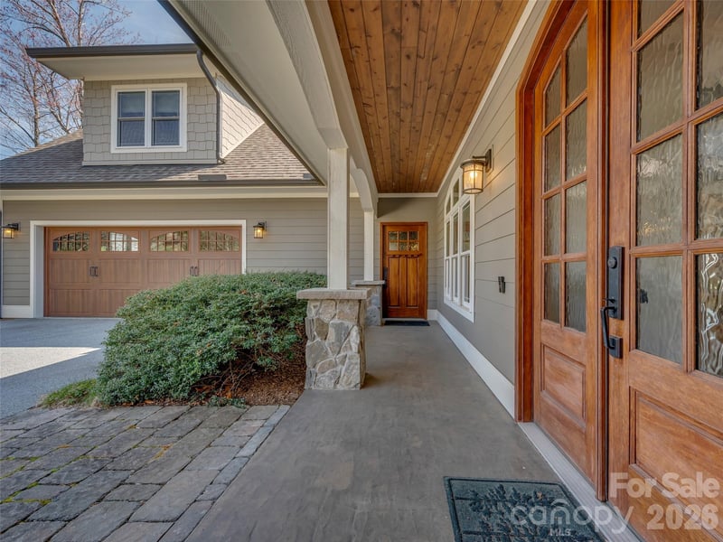 439 Monarch Rd, Hendersonville, NC 28739