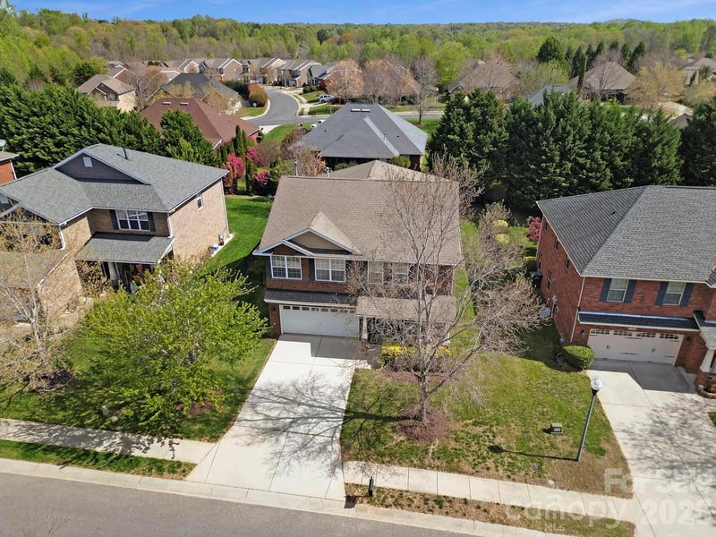 2492 Glyncastle Way, Gastonia, NC 28056
