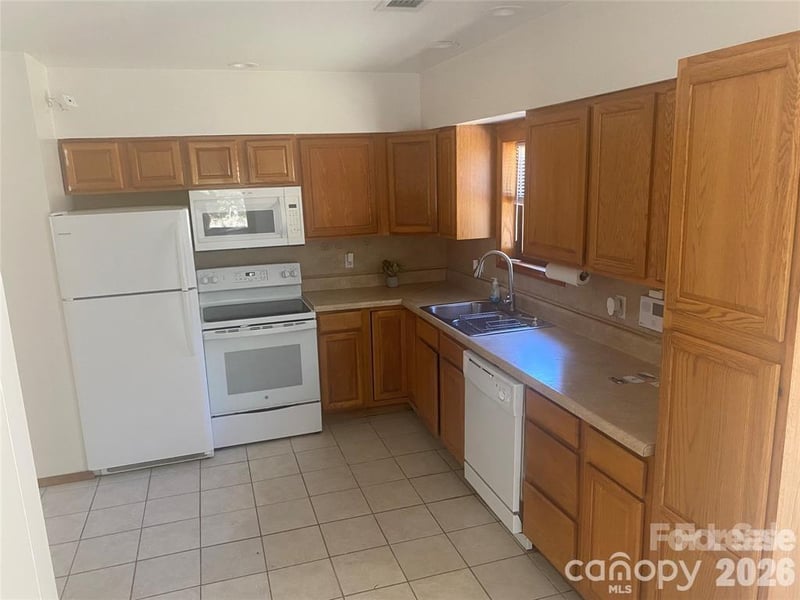 3840 Hide Away Hill, Morganton, NC 28655