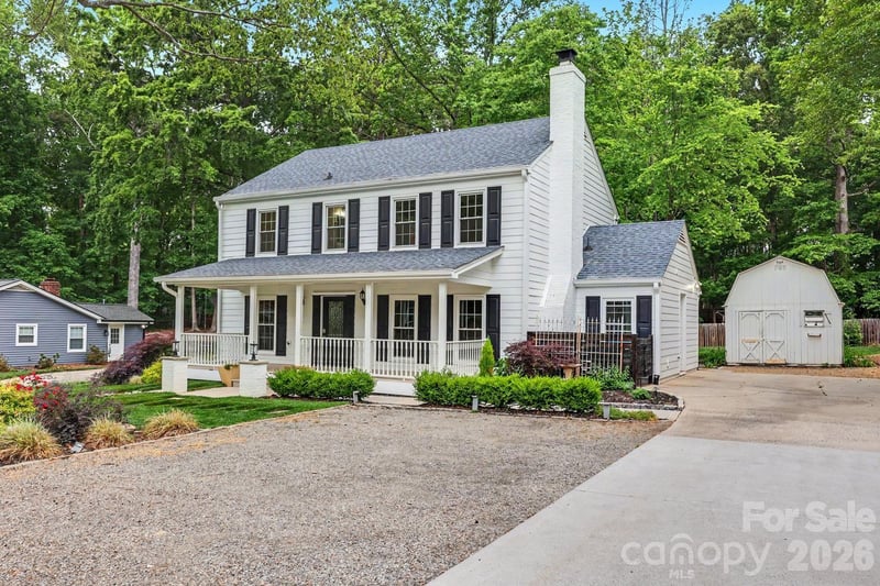 917 Winter Wood Dr, Matthews, NC 28105
