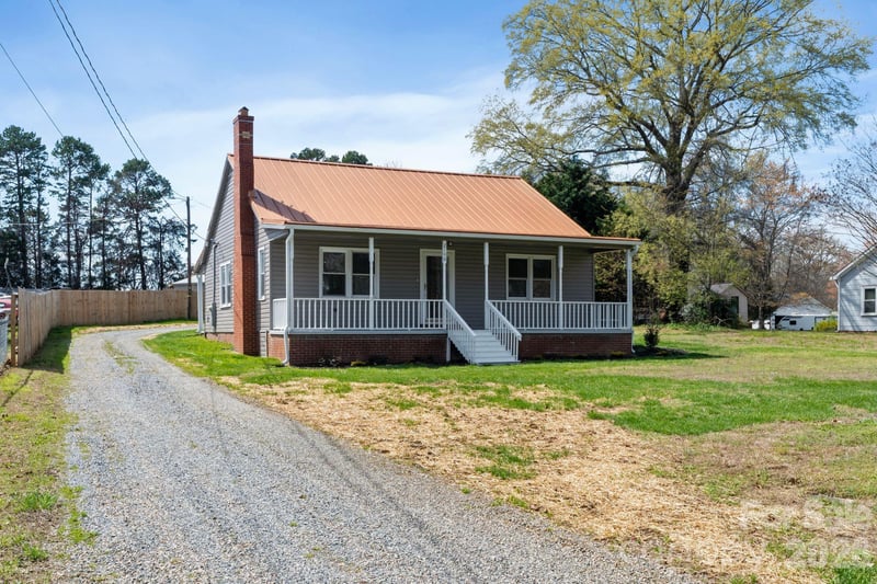 2106 Statesville Hw, Mooresville, NC 28115