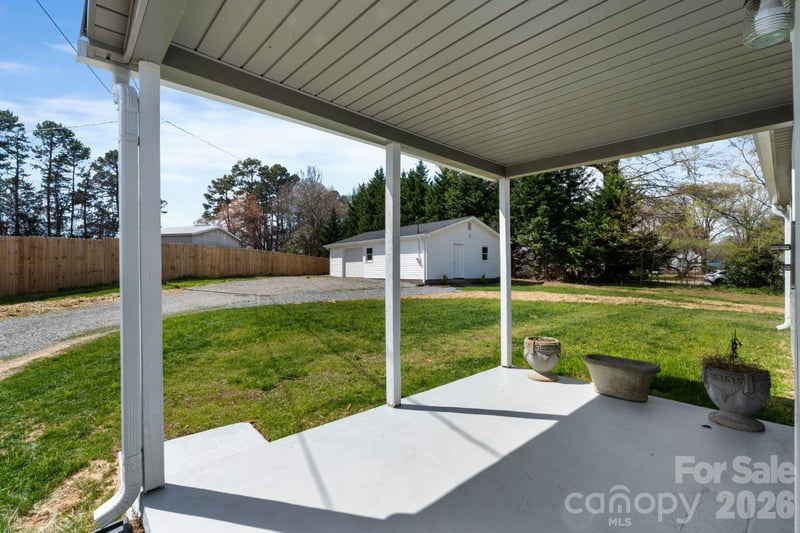2106 Statesville Hw, Mooresville, NC 28115