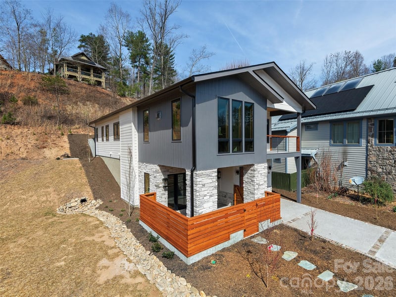 50 Verde Dr, Asheville, NC 28806