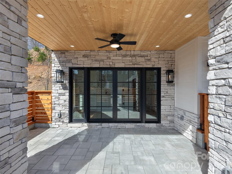 50 Verde Dr, Asheville, NC 28806