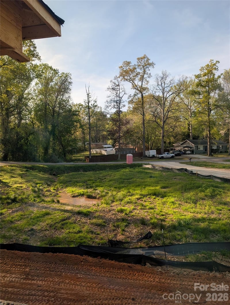 343 Oak St, York, SC 29745